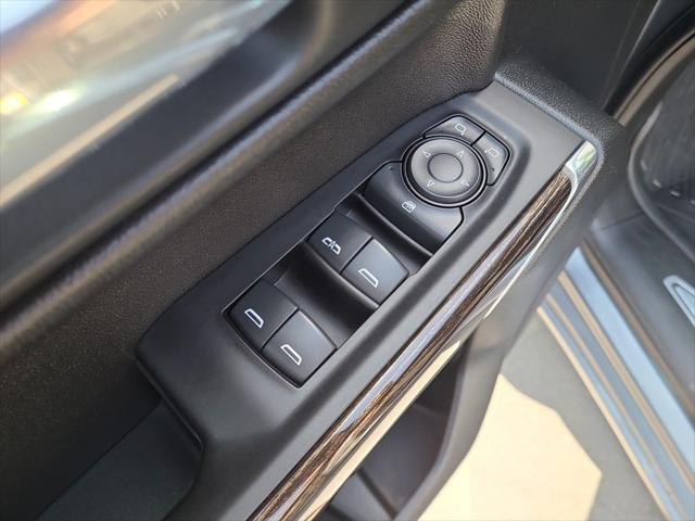 used 2021 GMC Sierra 1500 car, priced at $35,993