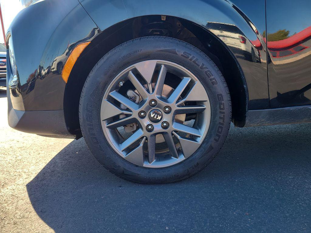 used 2020 Kia Soul car, priced at $10,993