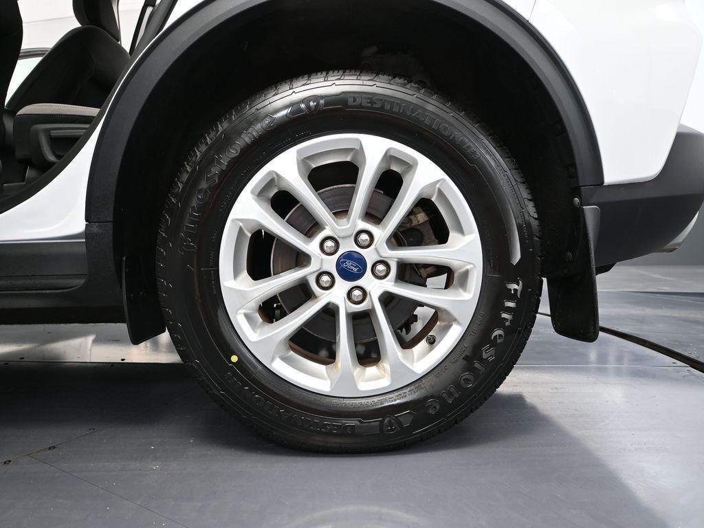 used 2021 Ford Escape car, priced at $17,193