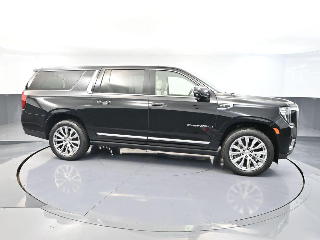 used 2023 GMC Yukon XL car, priced at $55,993