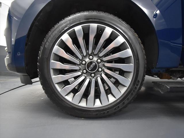 used 2019 Lincoln Navigator L car, priced at $41,993
