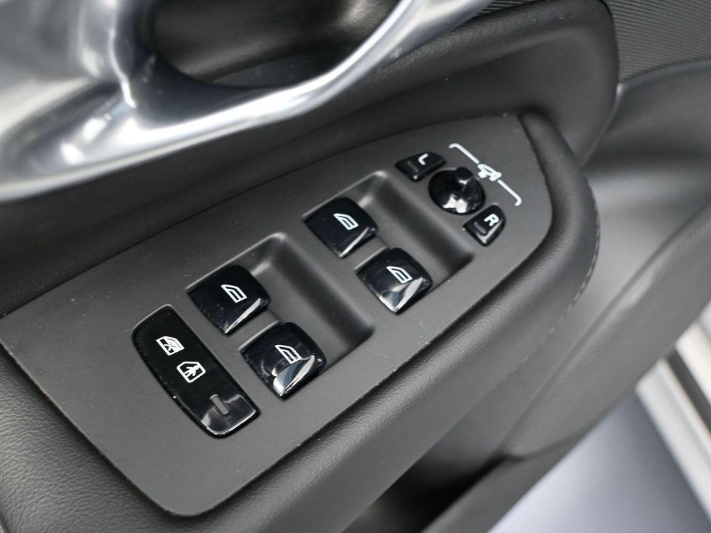 used 2024 Volvo XC90 car, priced at $42,993