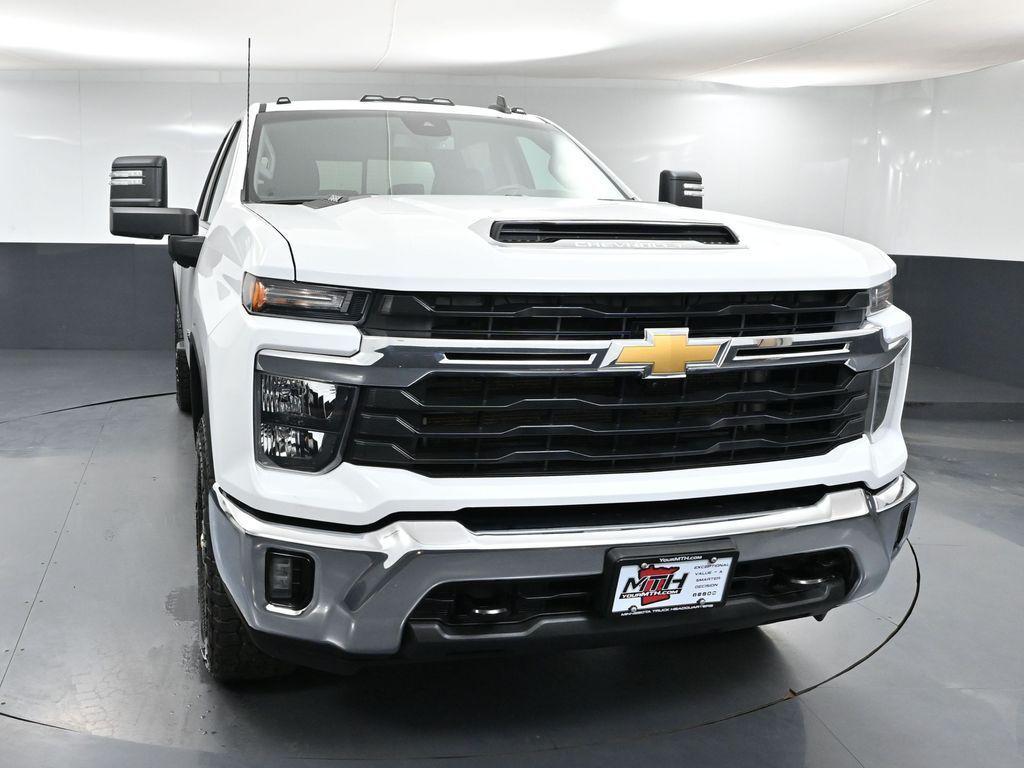 used 2024 Chevrolet Silverado 3500 car, priced at $51,793