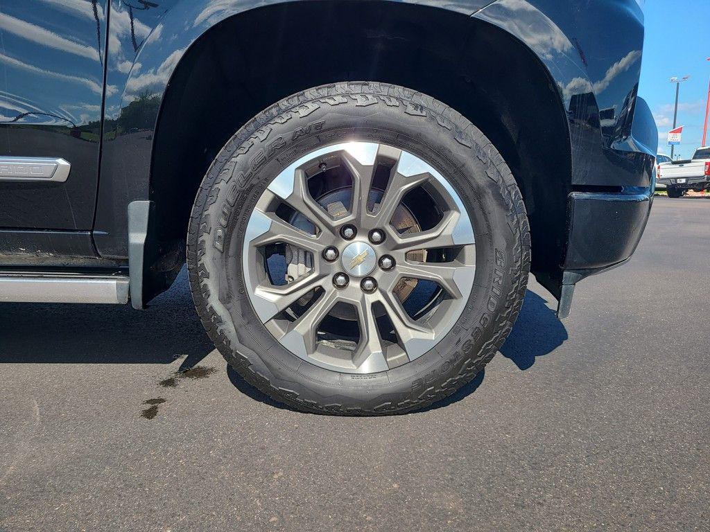 used 2023 Chevrolet Silverado 1500 car, priced at $44,993