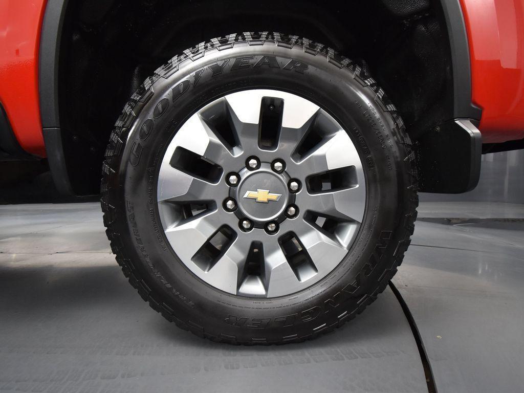 used 2024 Chevrolet Silverado 2500 car, priced at $50,993