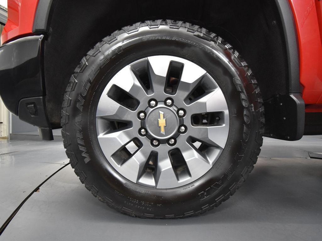 used 2024 Chevrolet Silverado 2500 car, priced at $50,993