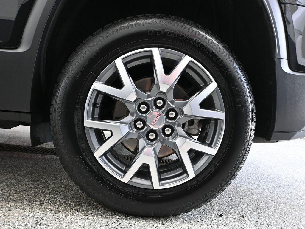 used 2023 GMC Acadia car, priced at $22,793