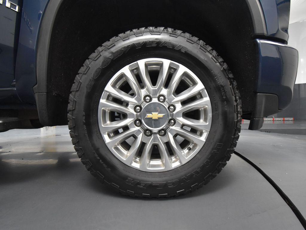used 2022 Chevrolet Silverado 2500 car, priced at $49,699