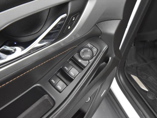 used 2021 Chevrolet Traverse car, priced at $33,993
