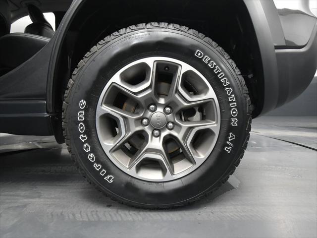 used 2021 Jeep Cherokee car, priced at $23,399