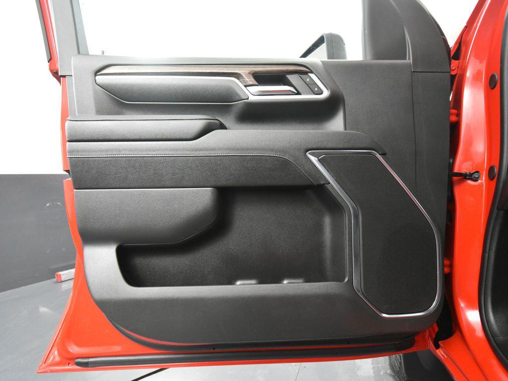 used 2024 GMC Sierra 2500 car, priced at $58,293