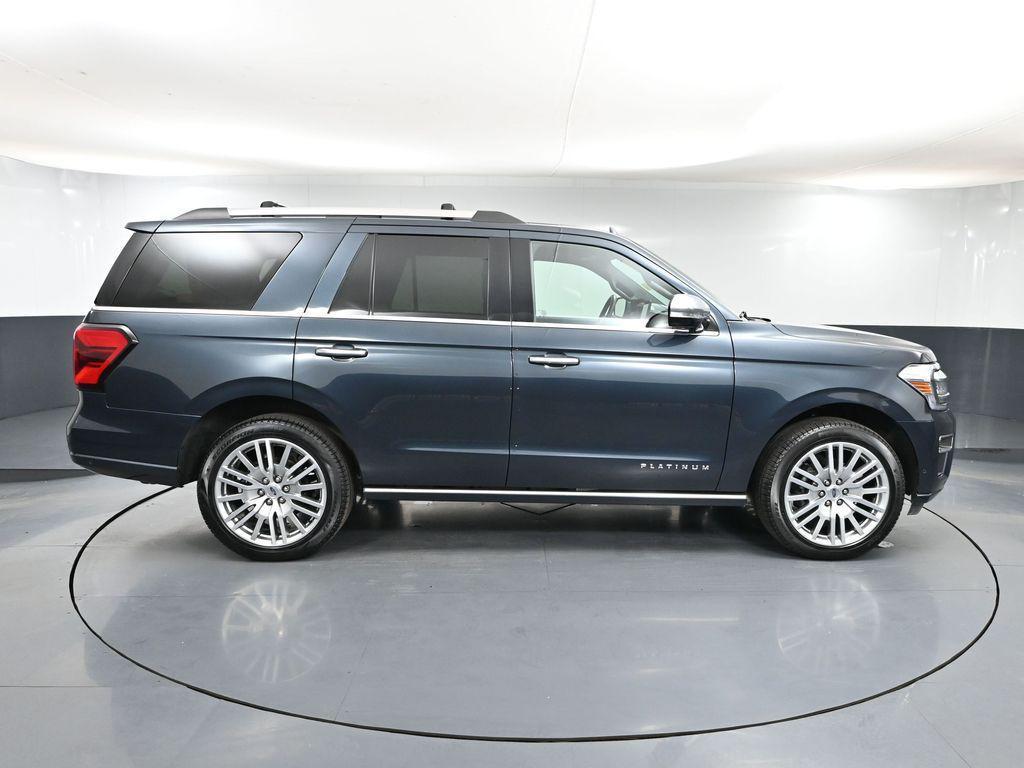used 2024 Ford Expedition car, priced at $71,993