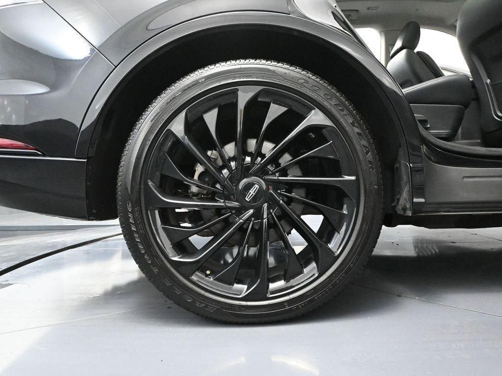 used 2025 Lincoln Aviator car, priced at $64,593