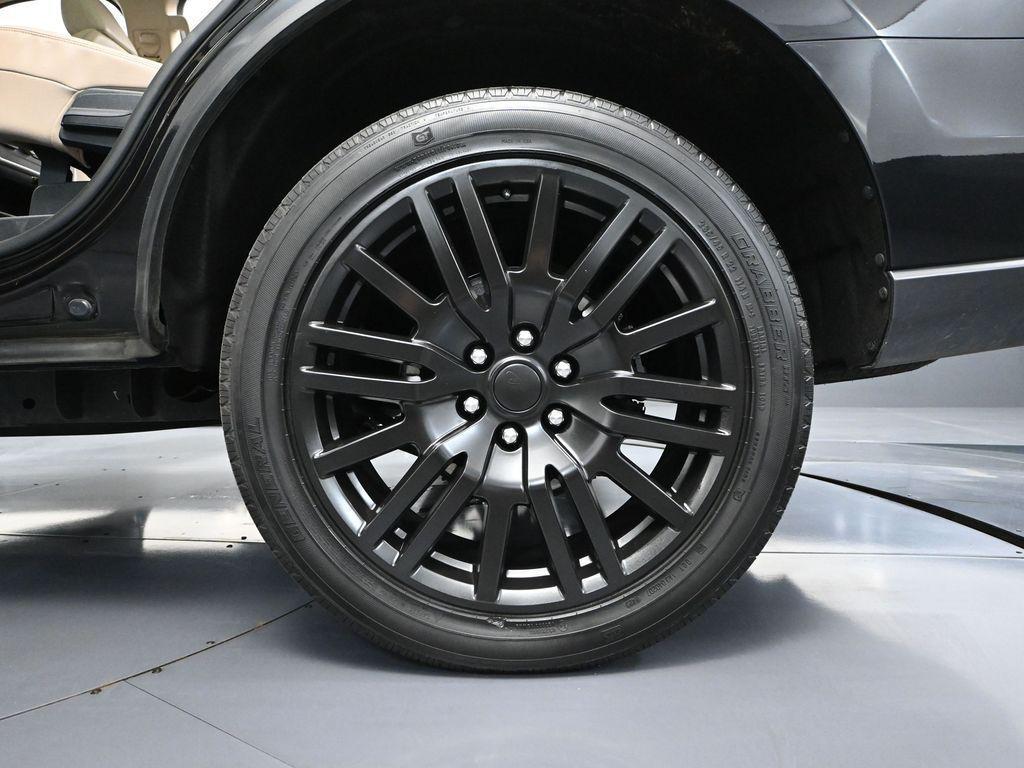 used 2023 Ford Expedition car, priced at $47,393