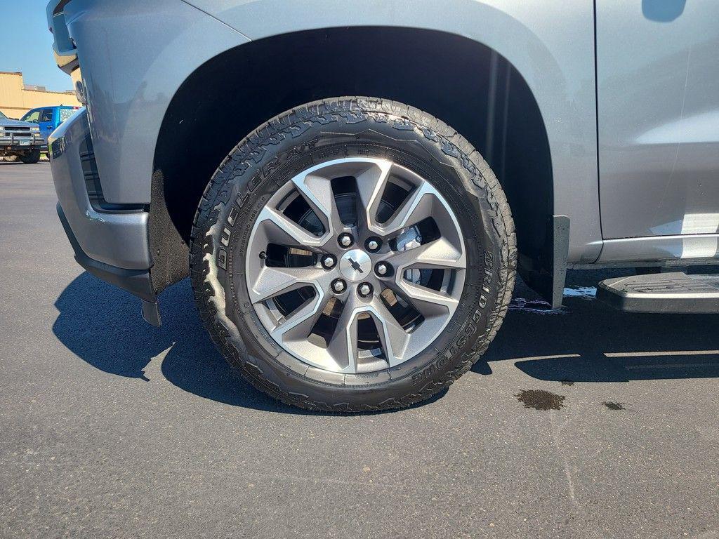 used 2021 Chevrolet Silverado 1500 car, priced at $38,993