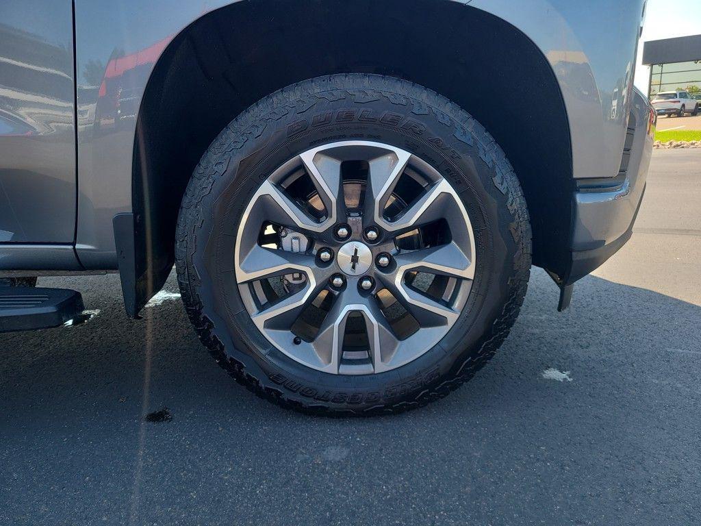 used 2021 Chevrolet Silverado 1500 car, priced at $38,993