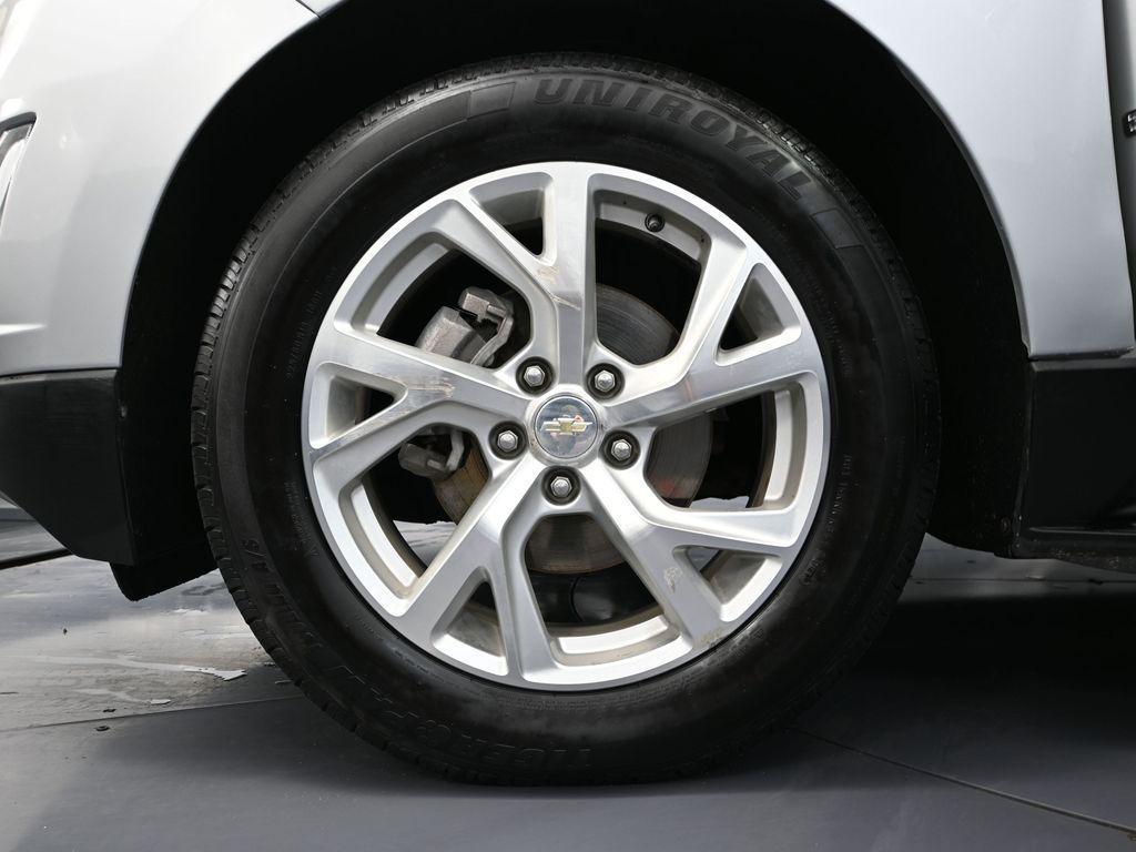 used 2018 Chevrolet Equinox car, priced at $17,293