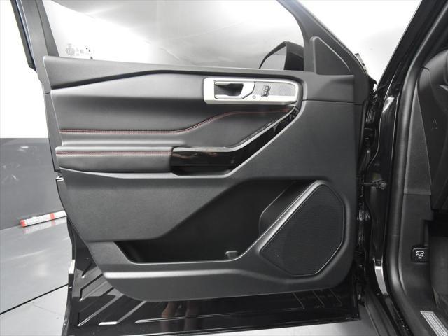used 2024 Ford Explorer car, priced at $41,993