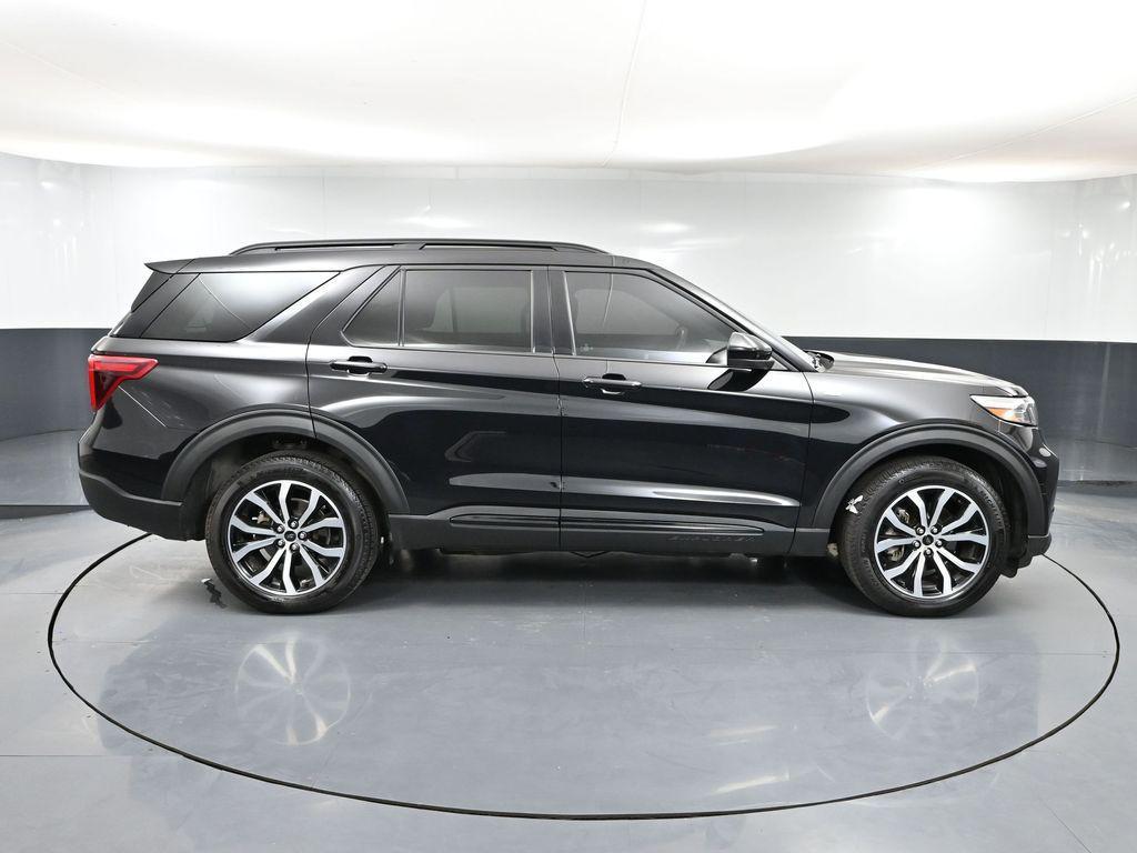 used 2024 Ford Explorer car, priced at $41,993