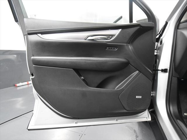 used 2017 Cadillac XT5 car, priced at $17,899