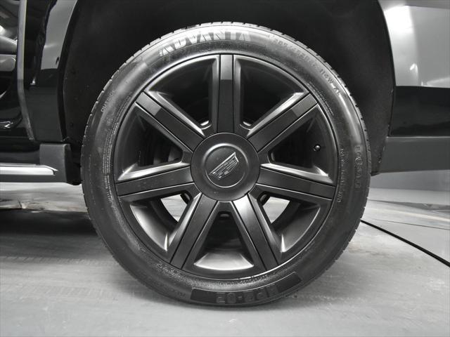 used 2020 Cadillac Escalade ESV car, priced at $39,713