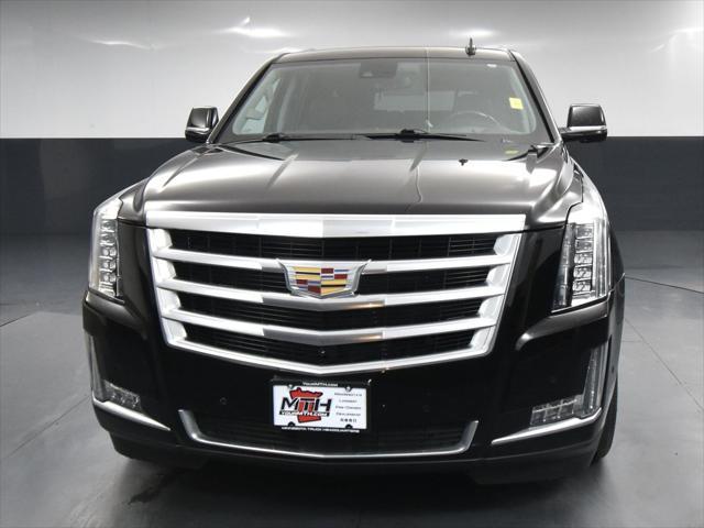 used 2020 Cadillac Escalade ESV car, priced at $39,713