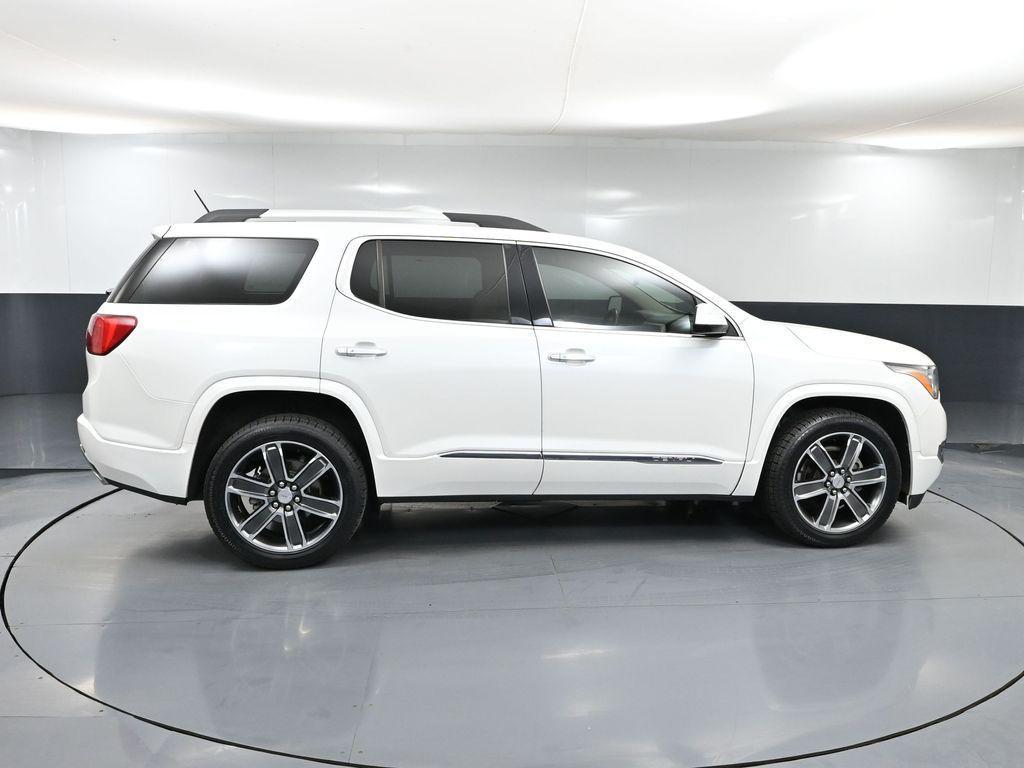 used 2018 GMC Acadia car, priced at $26,999