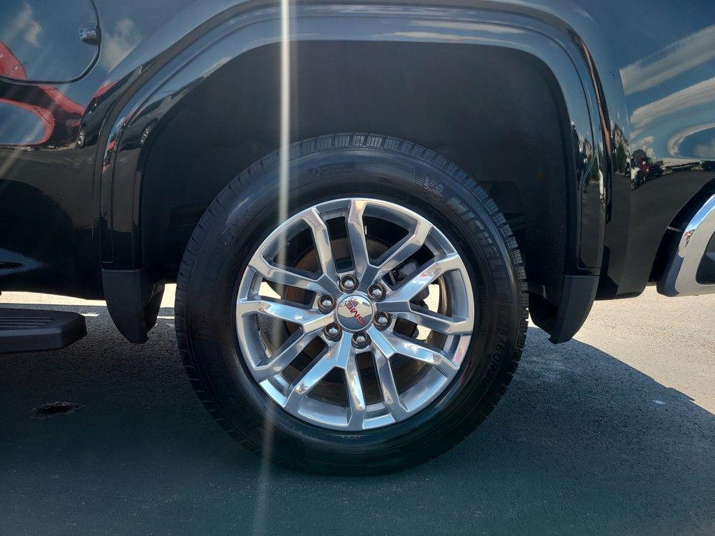 used 2019 GMC Sierra 1500 car, priced at $31,500