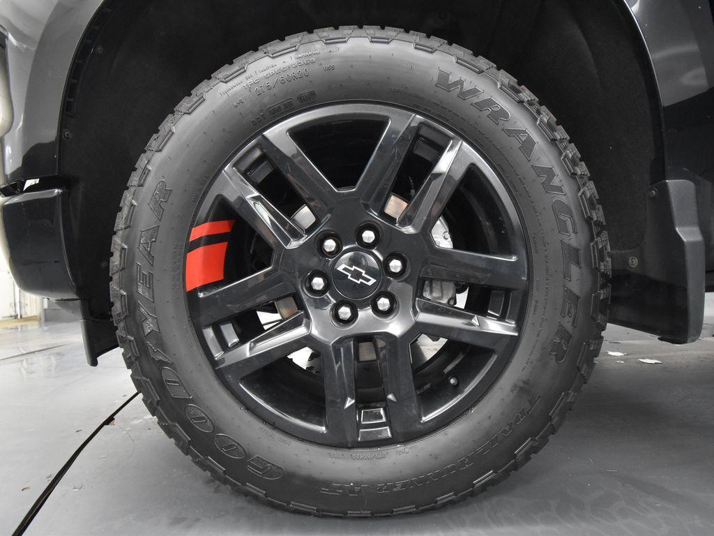 used 2025 Chevrolet Silverado 1500 car, priced at $51,293