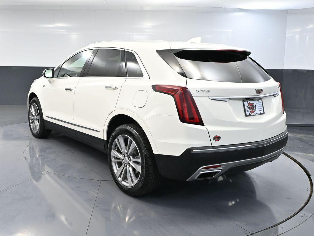 used 2024 Cadillac XT5 car, priced at $32,593