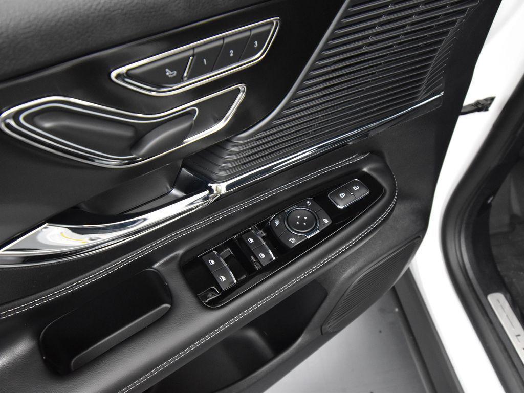 used 2022 Lincoln Corsair car, priced at $34,699