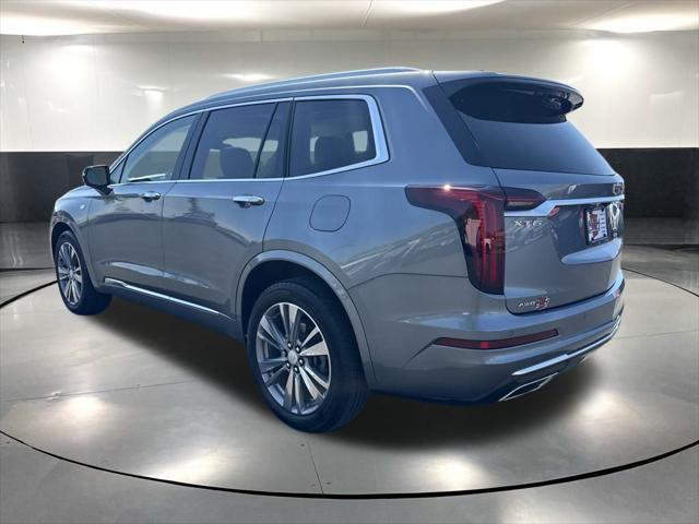used 2022 Cadillac XT6 car, priced at $37,999