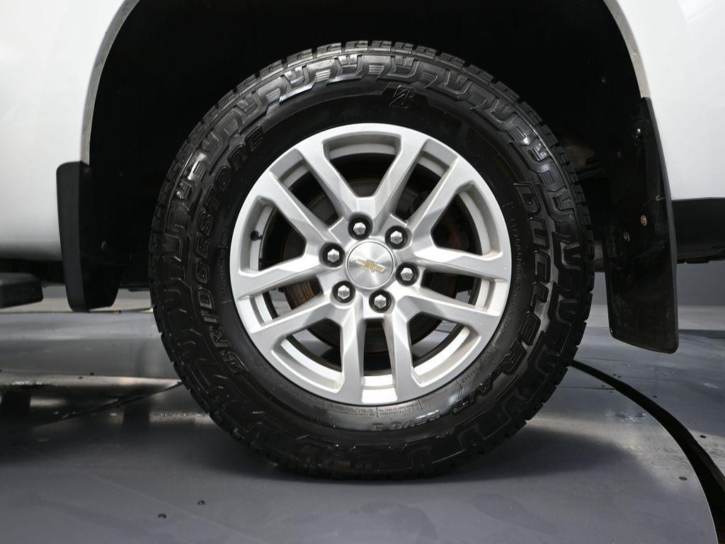 used 2021 Chevrolet Silverado 1500 car, priced at $32,693