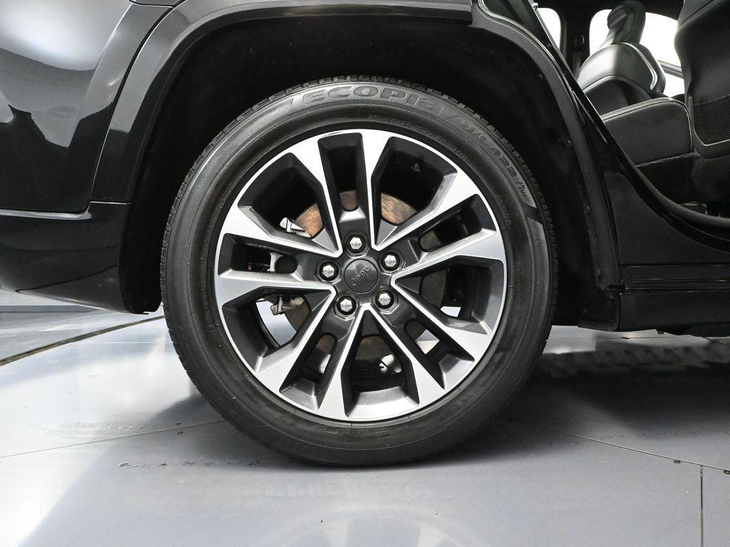 used 2022 Jeep Grand Cherokee 4xe car, priced at $34,693