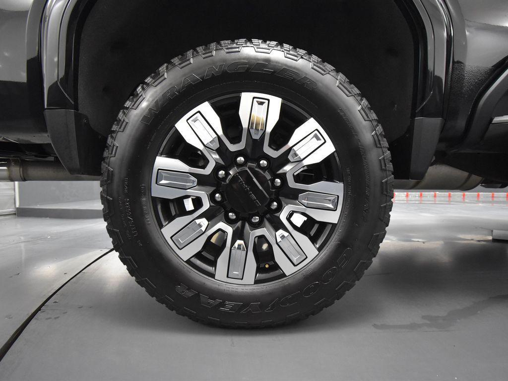 used 2024 GMC Sierra 2500 car, priced at $69,993