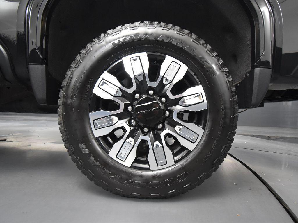 used 2024 GMC Sierra 2500 car, priced at $69,993