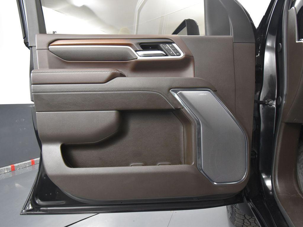 used 2024 GMC Sierra 2500 car, priced at $69,993