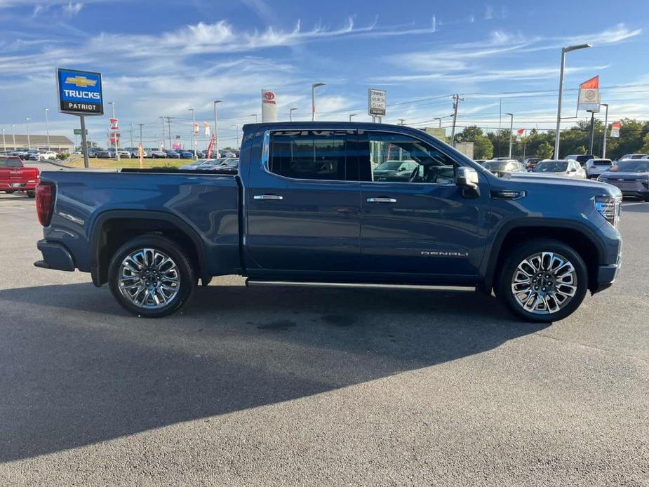 new 2024 GMC Sierra 1500 car, priced at $81,000