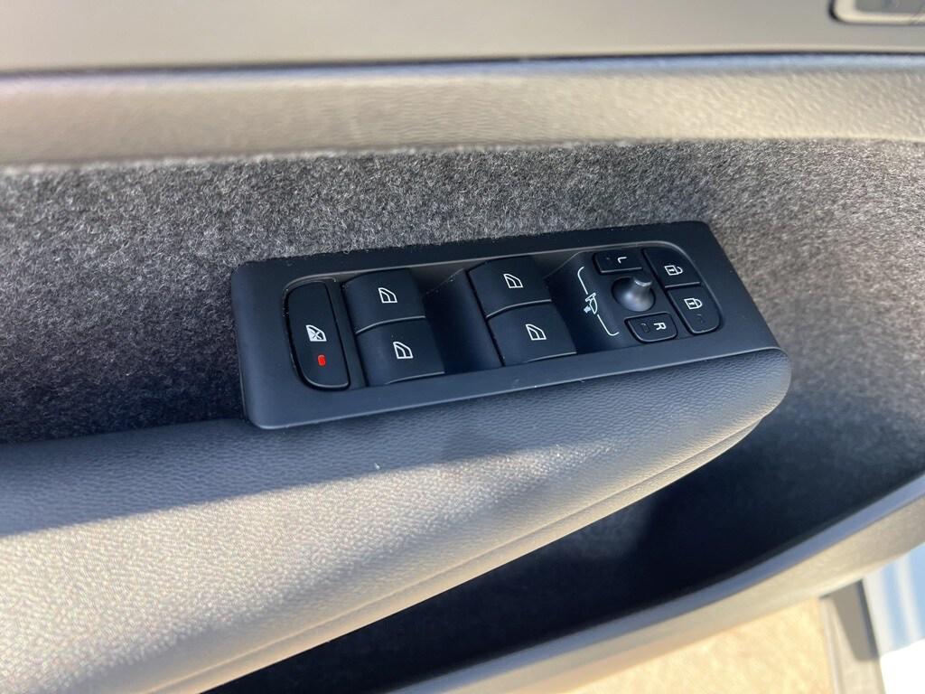 used 2025 Volvo XC40 car, priced at $33,428