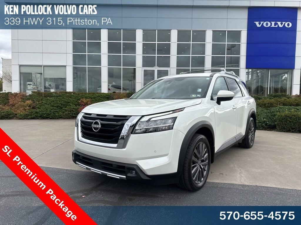 used 2022 Nissan Pathfinder car, priced at $28,995