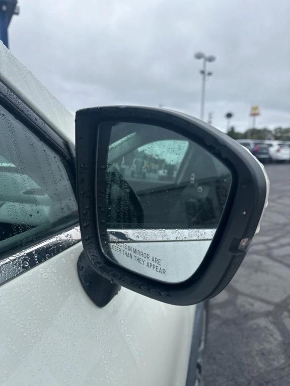 used 2022 Nissan Pathfinder car, priced at $28,995