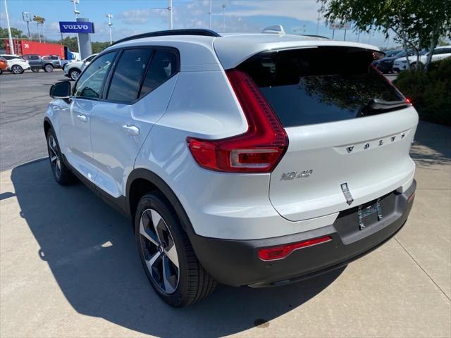 new 2025 Volvo XC40 car, priced at $49,565