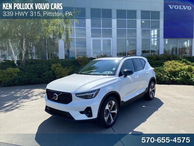 new 2025 Volvo XC40 car, priced at $49,565