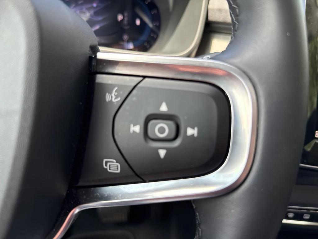 used 2025 Volvo XC40 car, priced at $33,995