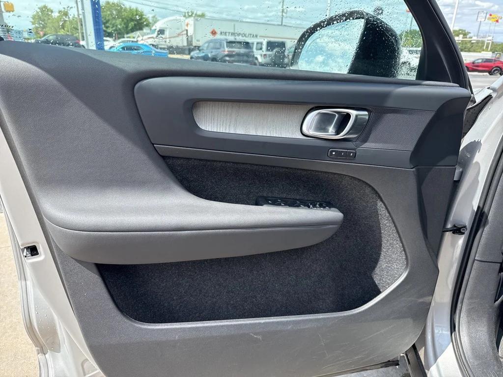used 2025 Volvo XC40 car, priced at $33,995