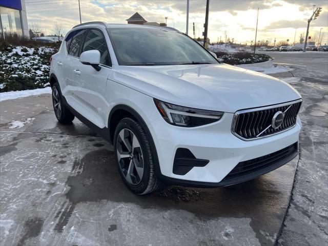 new 2025 Volvo XC40 car, priced at $46,465