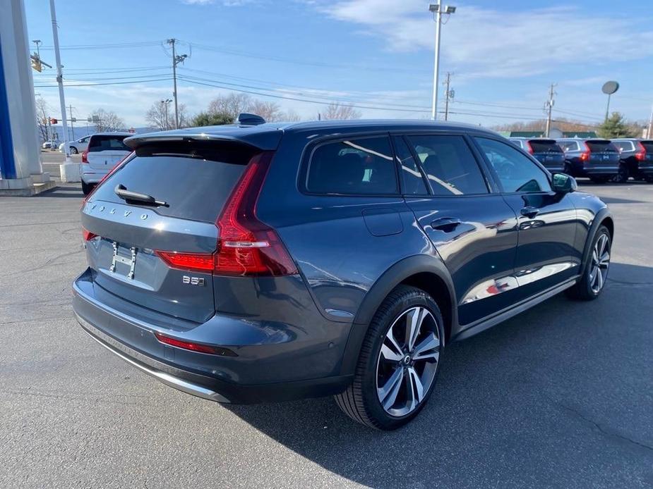 used 2023 Volvo V60 Cross Country car, priced at $43,559