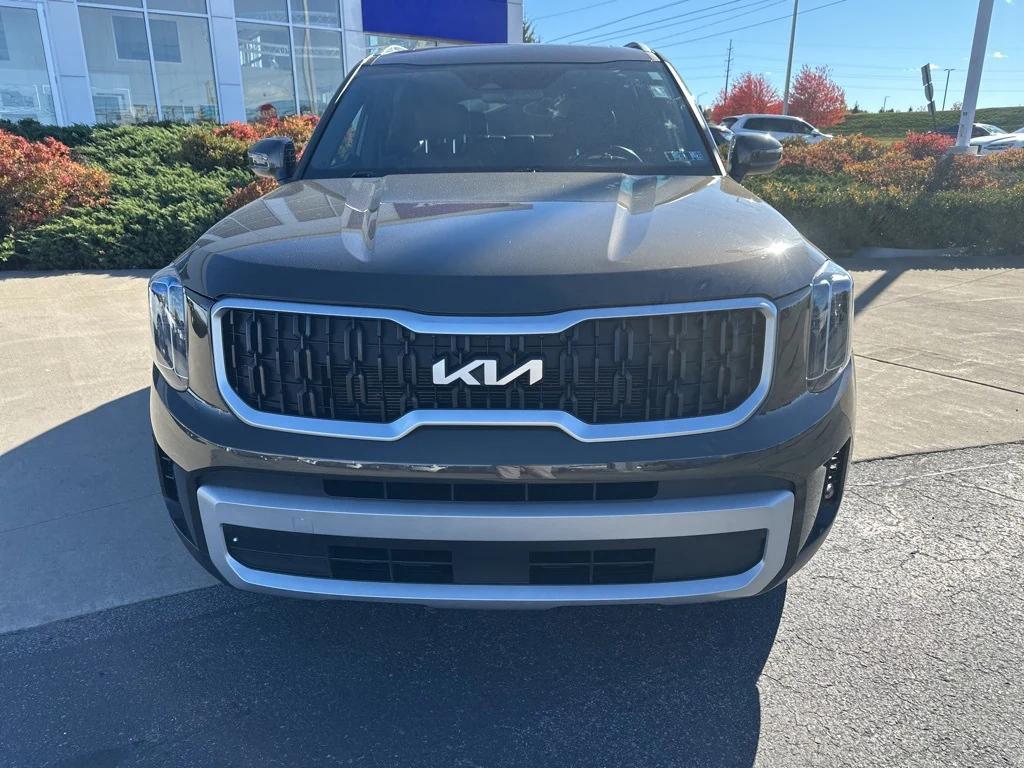 used 2024 Kia Telluride car, priced at $35,642