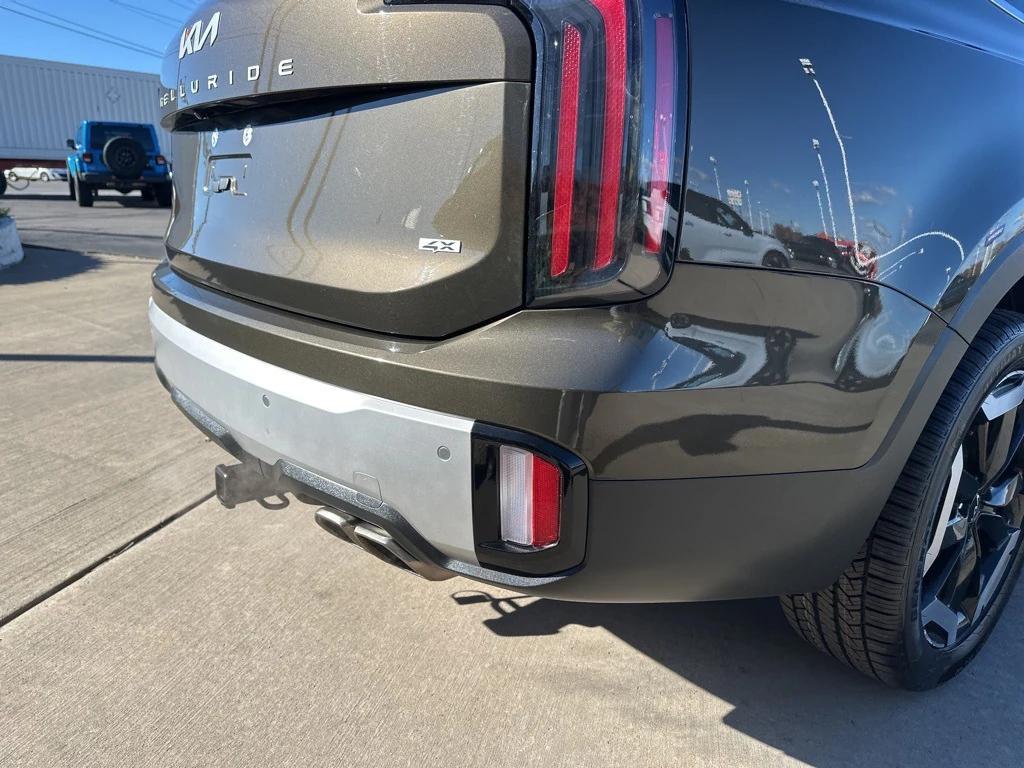 used 2024 Kia Telluride car, priced at $35,642