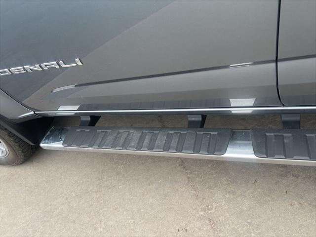 used 2022 GMC Canyon car, priced at $32,995